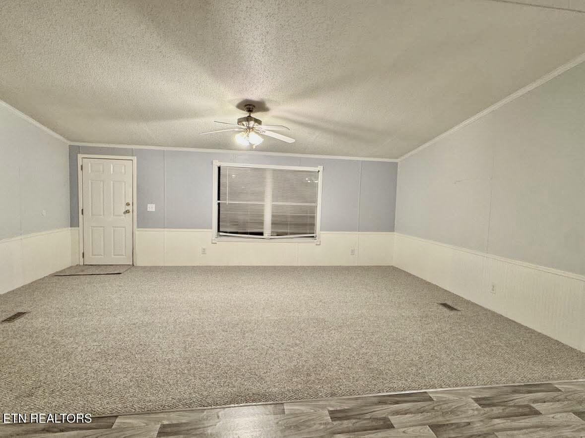 3200 Hubbard Road Loudon, TN 37774 - Photo 4 of 36 Great room