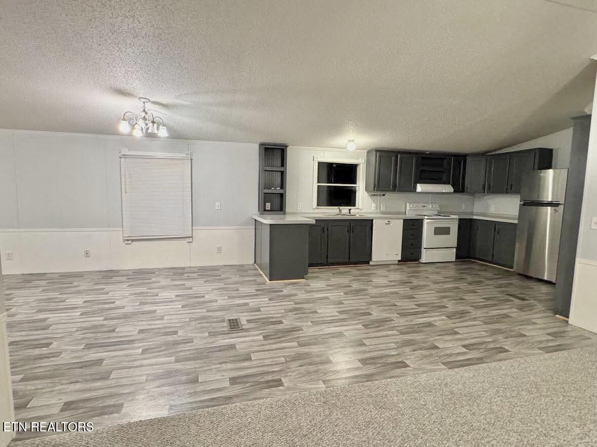 3200 Hubbard Road Loudon, TN 37774 - Photo 6 of 36 Kitchen/dining