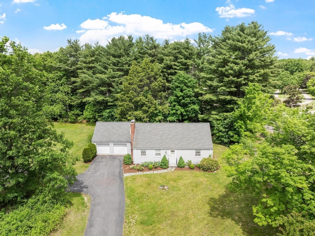 252 Great Road Maynard, MA 01754 - Photo 2 of 41