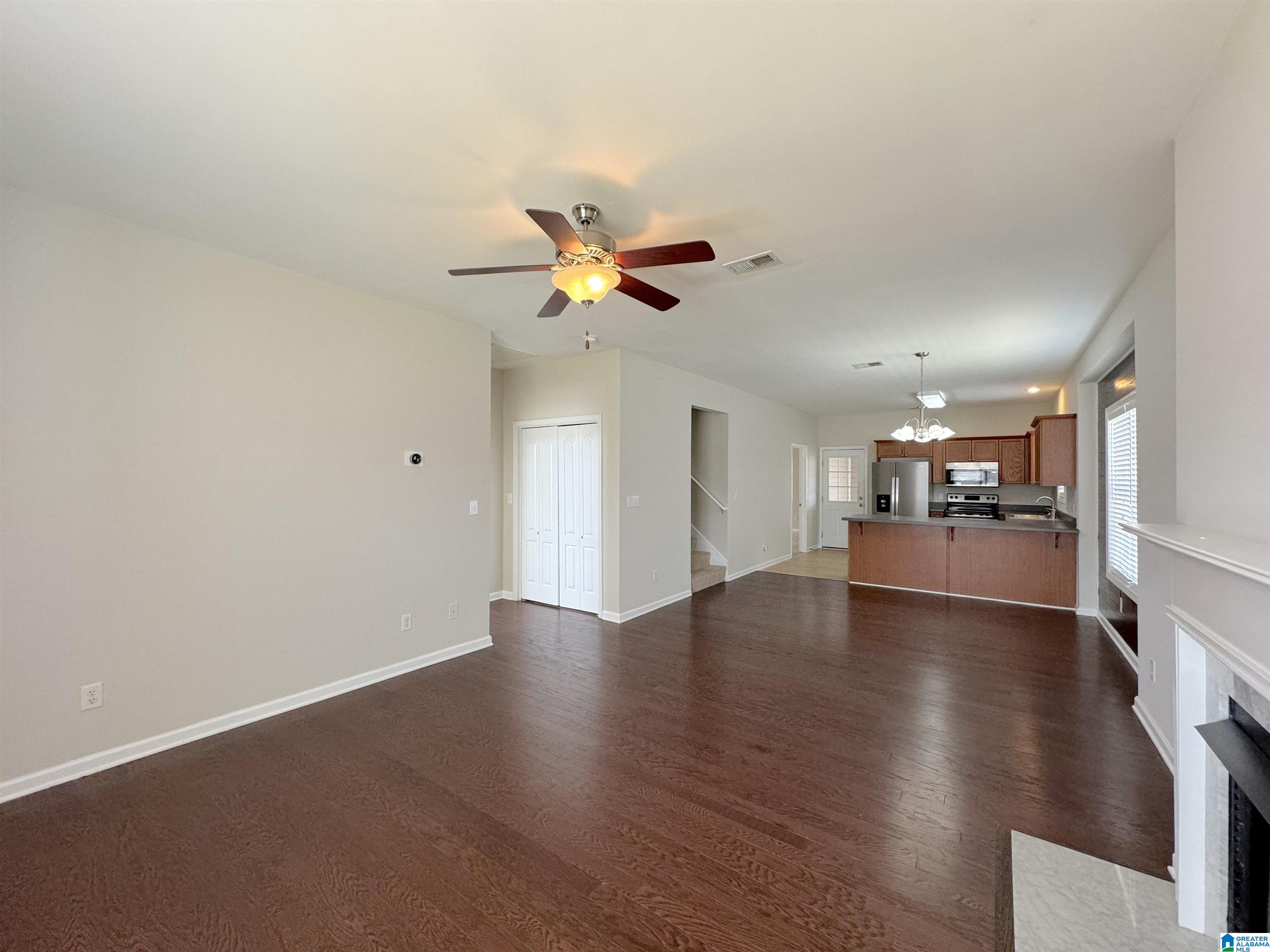 2185 Village Lane Calera, AL 35040 - Photo 6 of 39