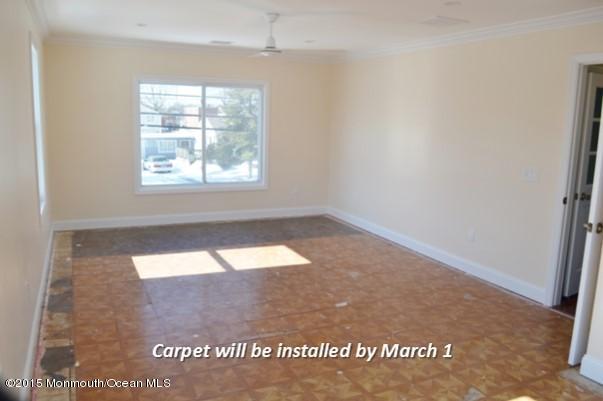 1000 Beaver Dam Road Point Pleasant, NJ 08742 - Photo 24 of 32 an empty room with a window