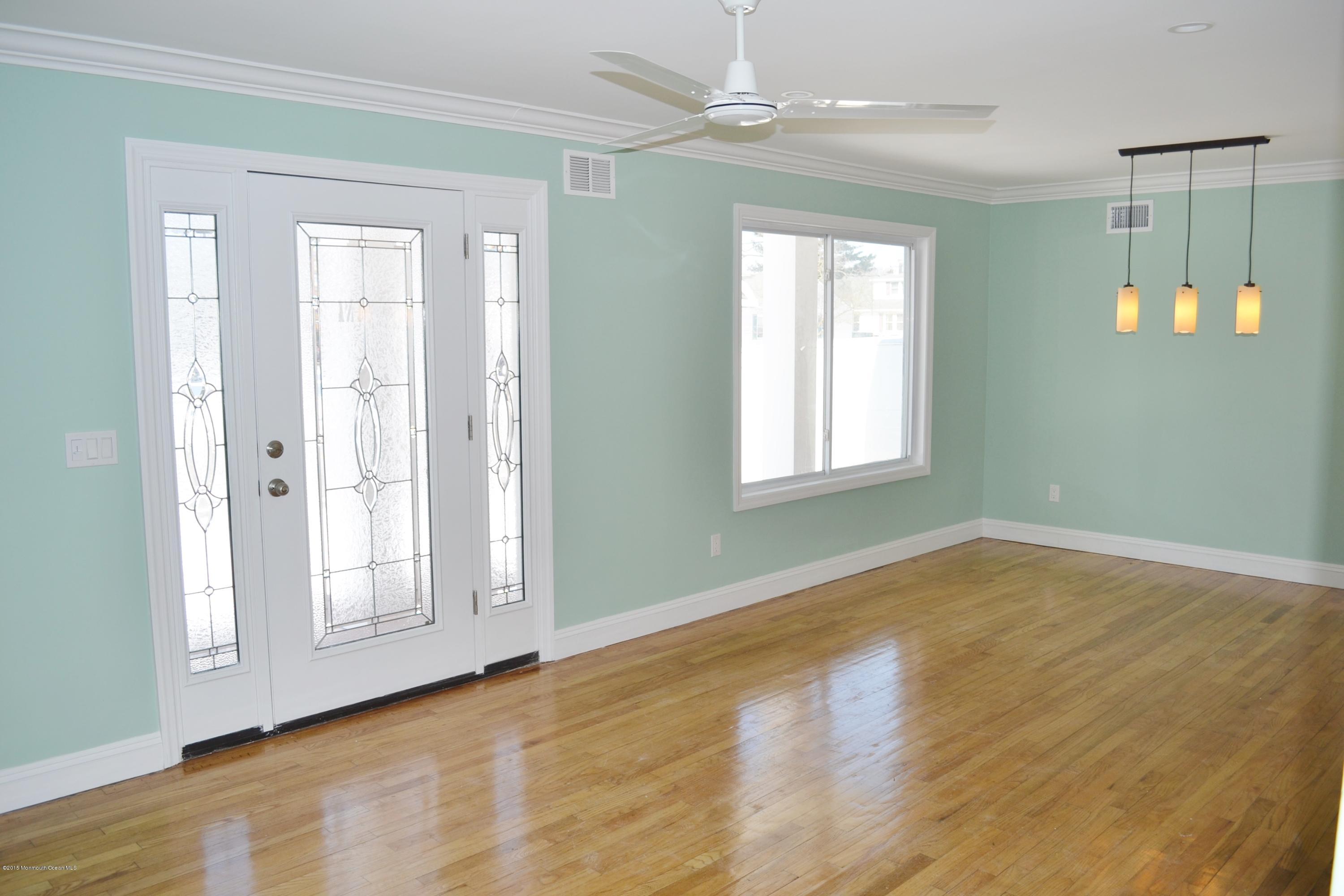 1000 Beaver Dam Road Point Pleasant, NJ 08742 - Photo 5 of 32 a view of an empty room with a window