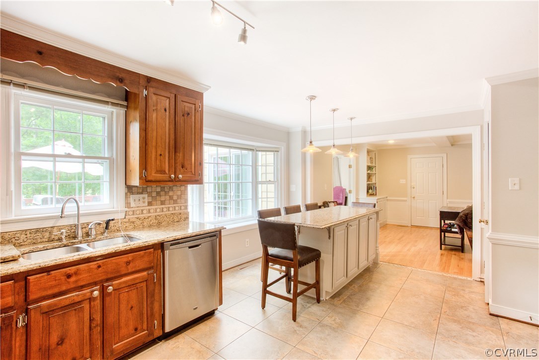13641 Glendower Road Midlothian, VA 23113 - Photo 11 of 38 a large white kitchen with a large window