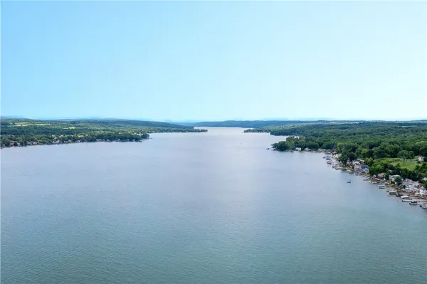 $1,895 | 4027 Graywood North, Unit B, Livonia, NY 14454