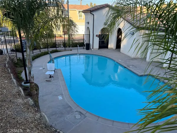 $3,095 | 42752 Azure Street, Temecula, CA 92592