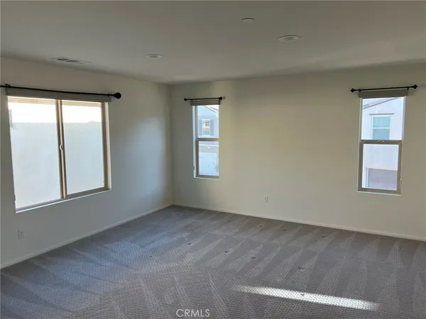 $3,095 | 42752 Azure Street, Temecula, CA 92592