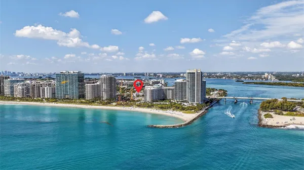 $2,000 | 10240 Collins Avenue, Unit 206, Bal Harbour, FL 33154