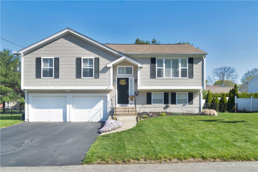 98 Getchell Avenue Woonsocket, RI 02895 - Photo 1 of 22