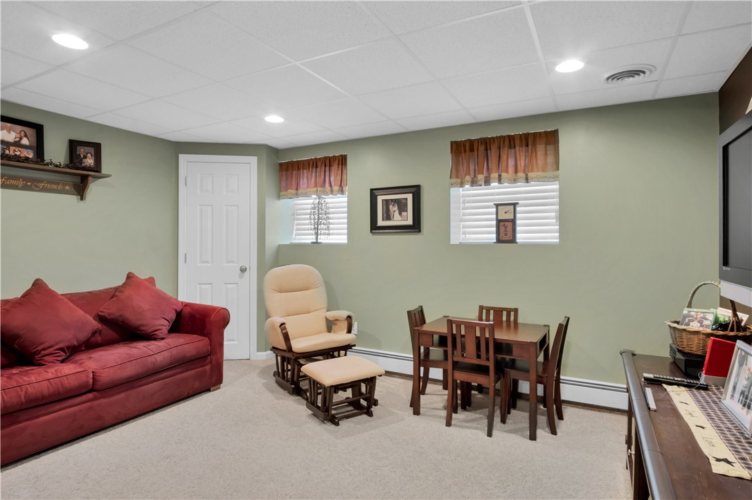 98 Getchell Avenue Woonsocket, RI 02895 - Photo 17 of 22