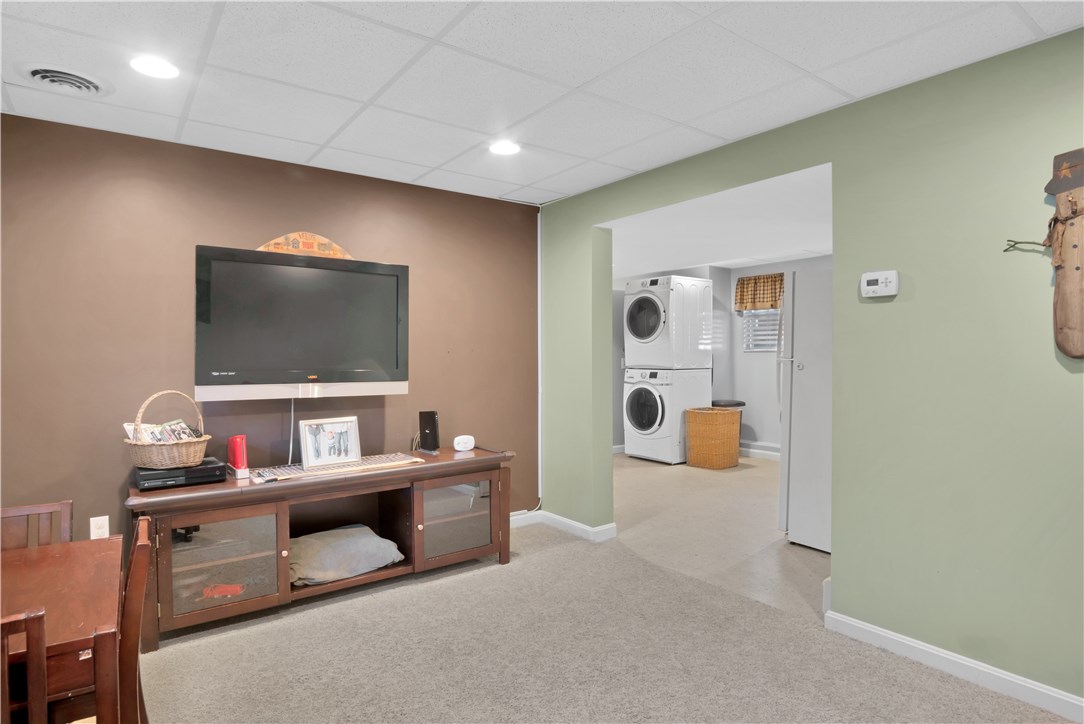 98 Getchell Avenue Woonsocket, RI 02895 - Photo 18 of 22