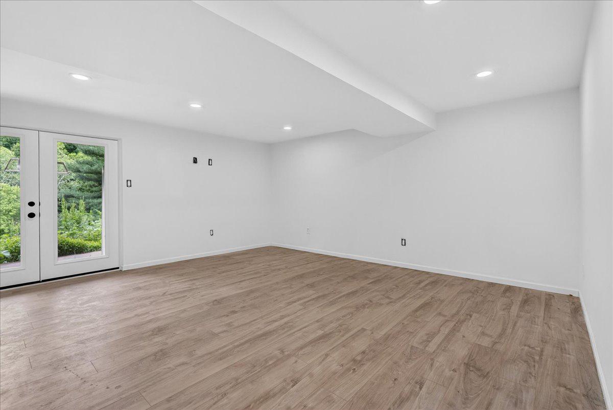 1865 Wilderness Road Lancaster, PA 17603 - Photo 33 of 39 Lower Level _ Living Area