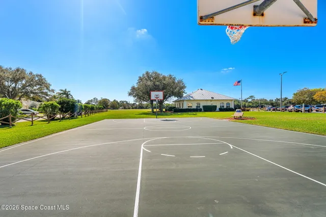 $400,000 | 7828 Falling Leaf Place, Melbourne, FL 32940