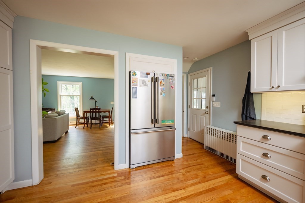 35 Fox Farms Road Northampton, MA 01062 - Photo 8 of 38 Gallery Image 8