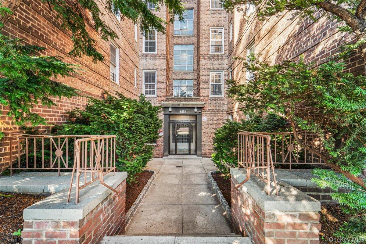 63-93 Woodhaven Boulevard, Unit 2F3 Queens, NY 11374 - Photo 12 of 12