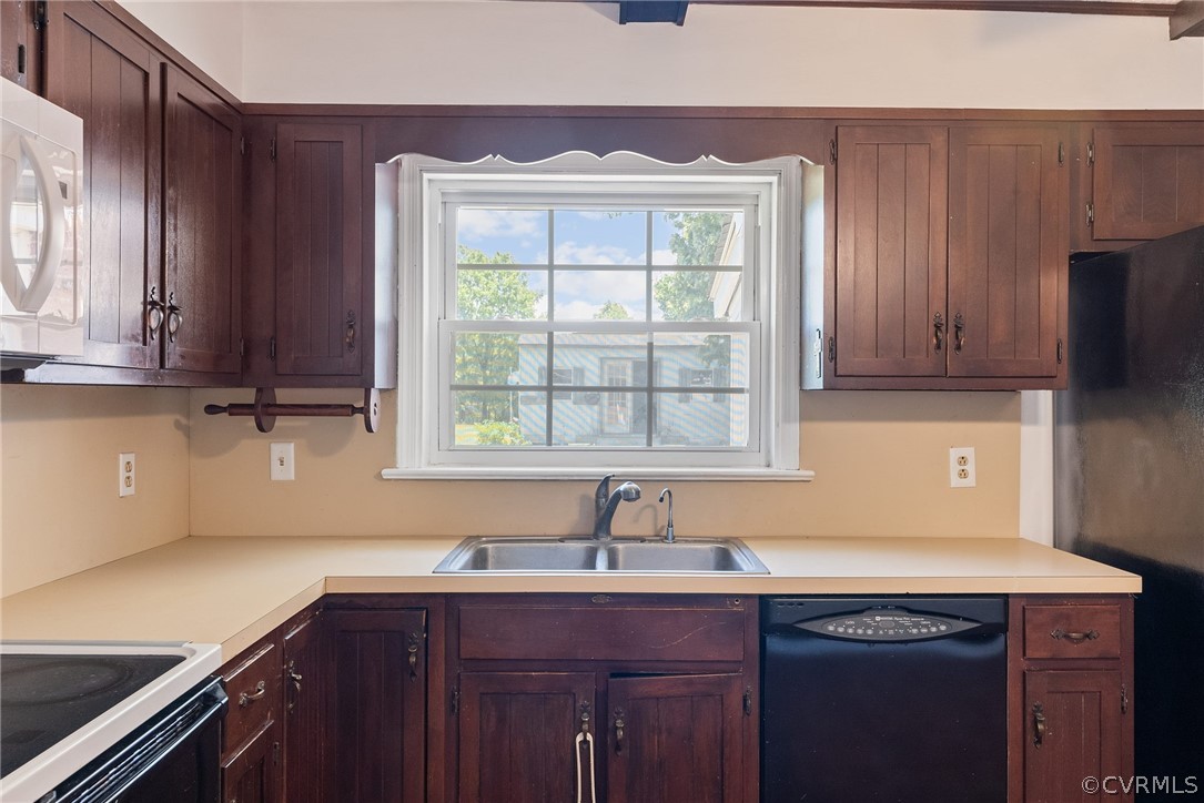 2557 Broad St Road Gum Spring, VA 23065 - Photo 14 of 47 Gallery Image 14