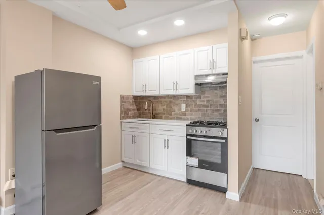$900,000 | 93-24 243rd Street | Queens Village