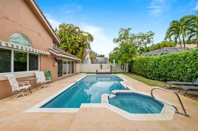 $849,999 | 608 Misty Oaks Lane, Pompano Beach, FL 33069