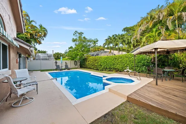 $925,000 | 608 Misty Oaks Lane, Pompano Beach, FL 33069