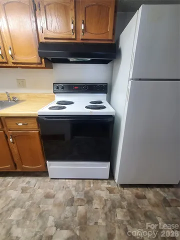 $925 | 1435 Davie Avenue, Statesville, NC 28677