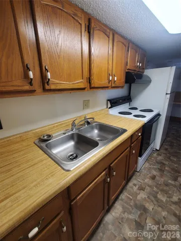 $925 | 1435 Davie Avenue, Statesville, NC 28677