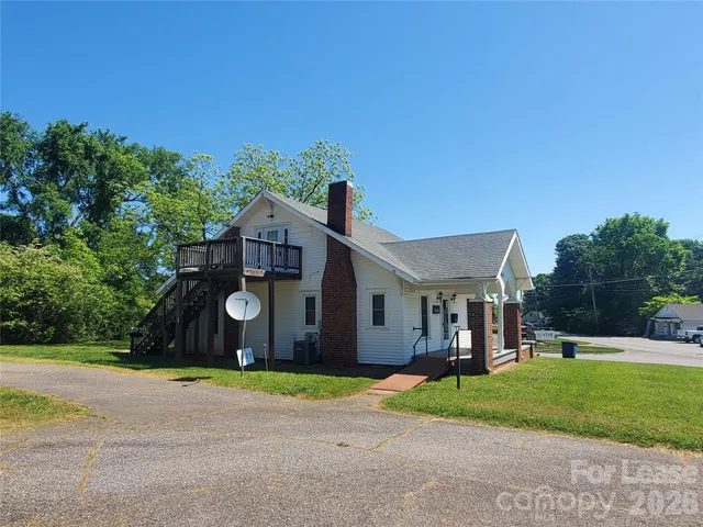 $925 | 1435 Davie Avenue, Statesville, NC 28677