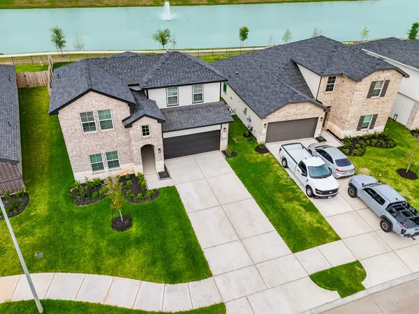 $2,650 | 3930 Winterbourne Way, Fulshear, TX 77441