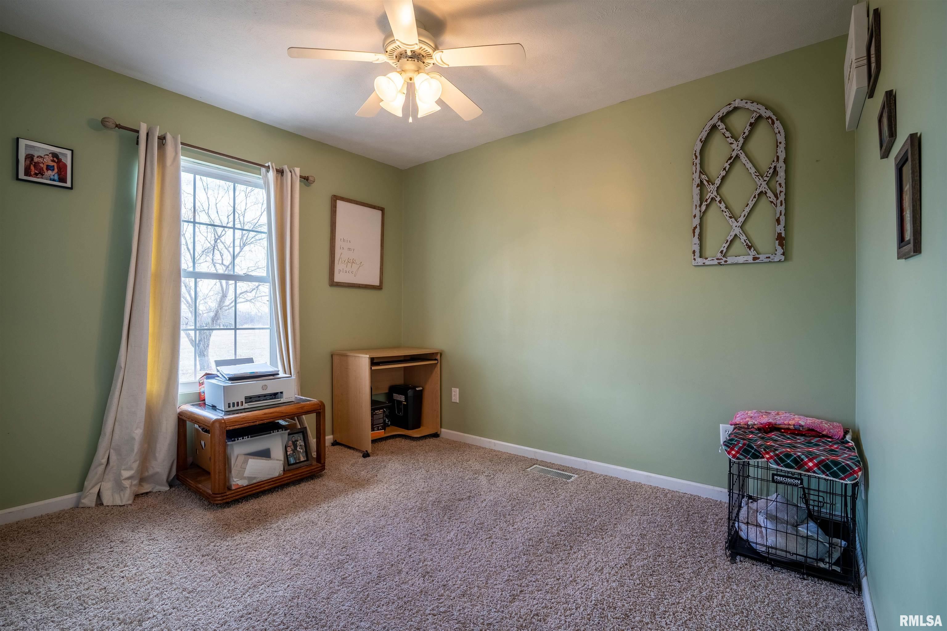 20642 Vinson Road Thompsonville, IL 62890 - Photo 12 of 33 Gallery Image 12
