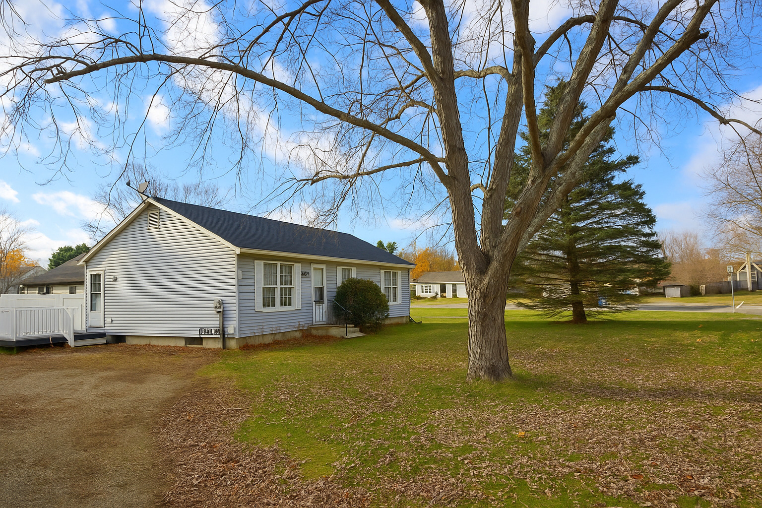 7 Shelby Circle Killingly, CT 06241 - Photo 2 of 16 a view of a house with a yard