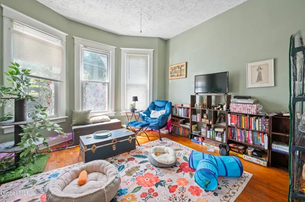 $395,000 | 1105 Hutton Street, Troy, NY 12180