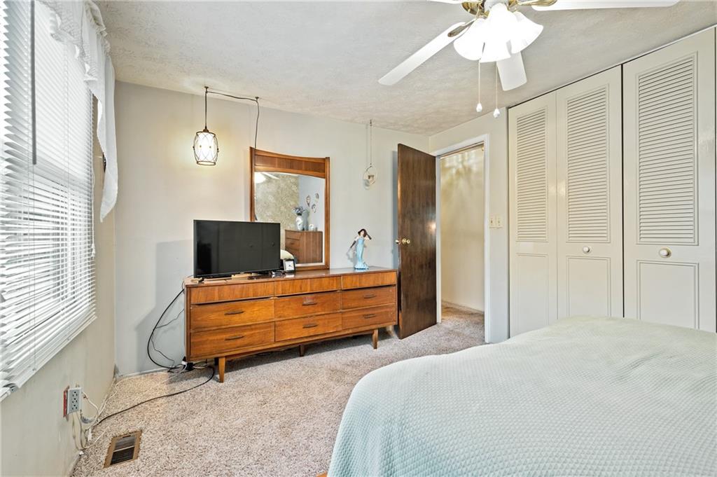 1528 O'Block Road Pittsburgh, PA 15239 - Photo 12 of 19