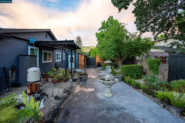 $1,389,000 | 1199 Gamay Drive, Clayton, CA 94517