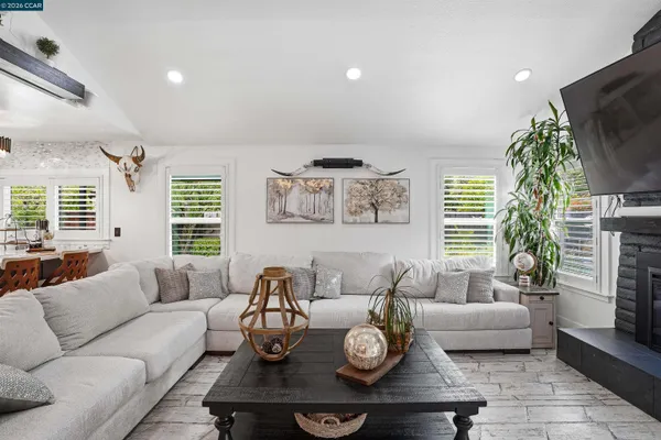 $1,389,000 | 1199 Gamay Drive, Clayton, CA 94517