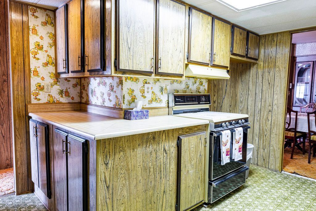 740 West Reeves Avenue Ridgecrest, CA 93555 - Photo 11 of 31 Gallery Image 11