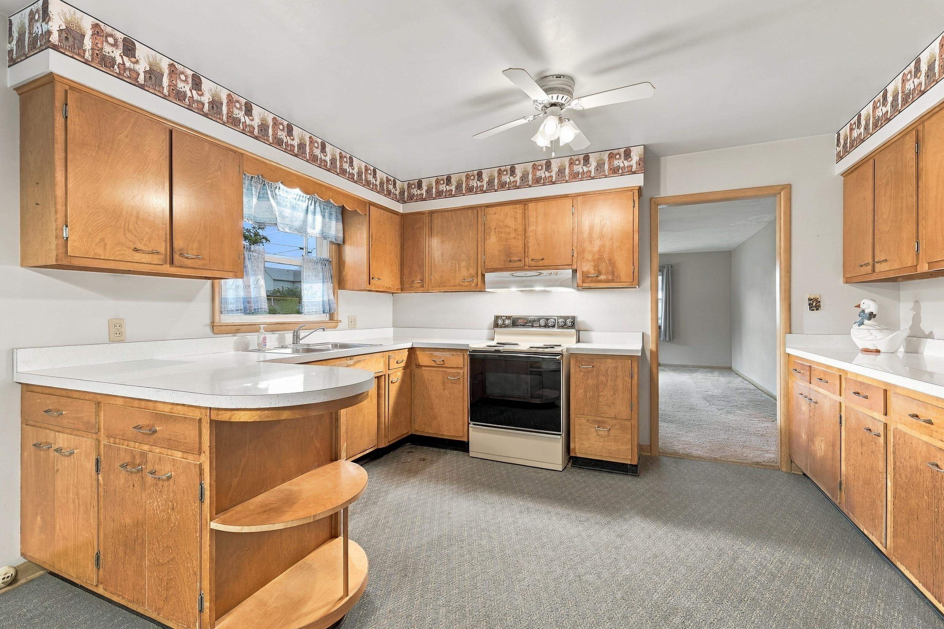 101 Clark Street Warren, IL 61087 - Photo 4 of 25 Gallery Image 4