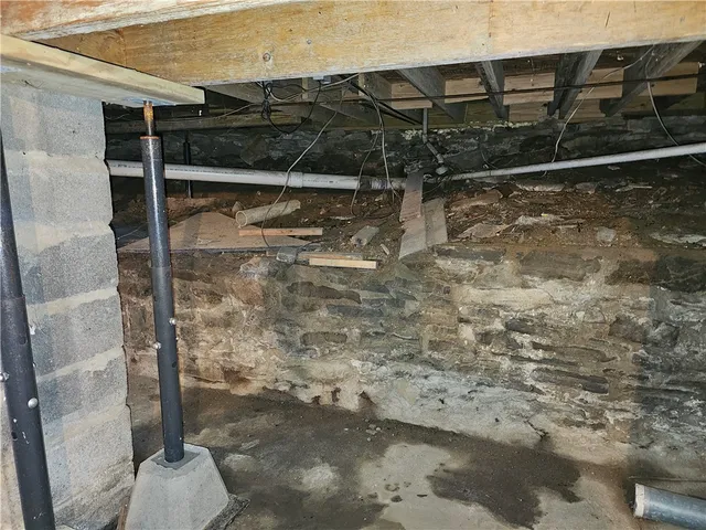 $97,000 | 15 River Lane, Chenango Forks, NY 13746