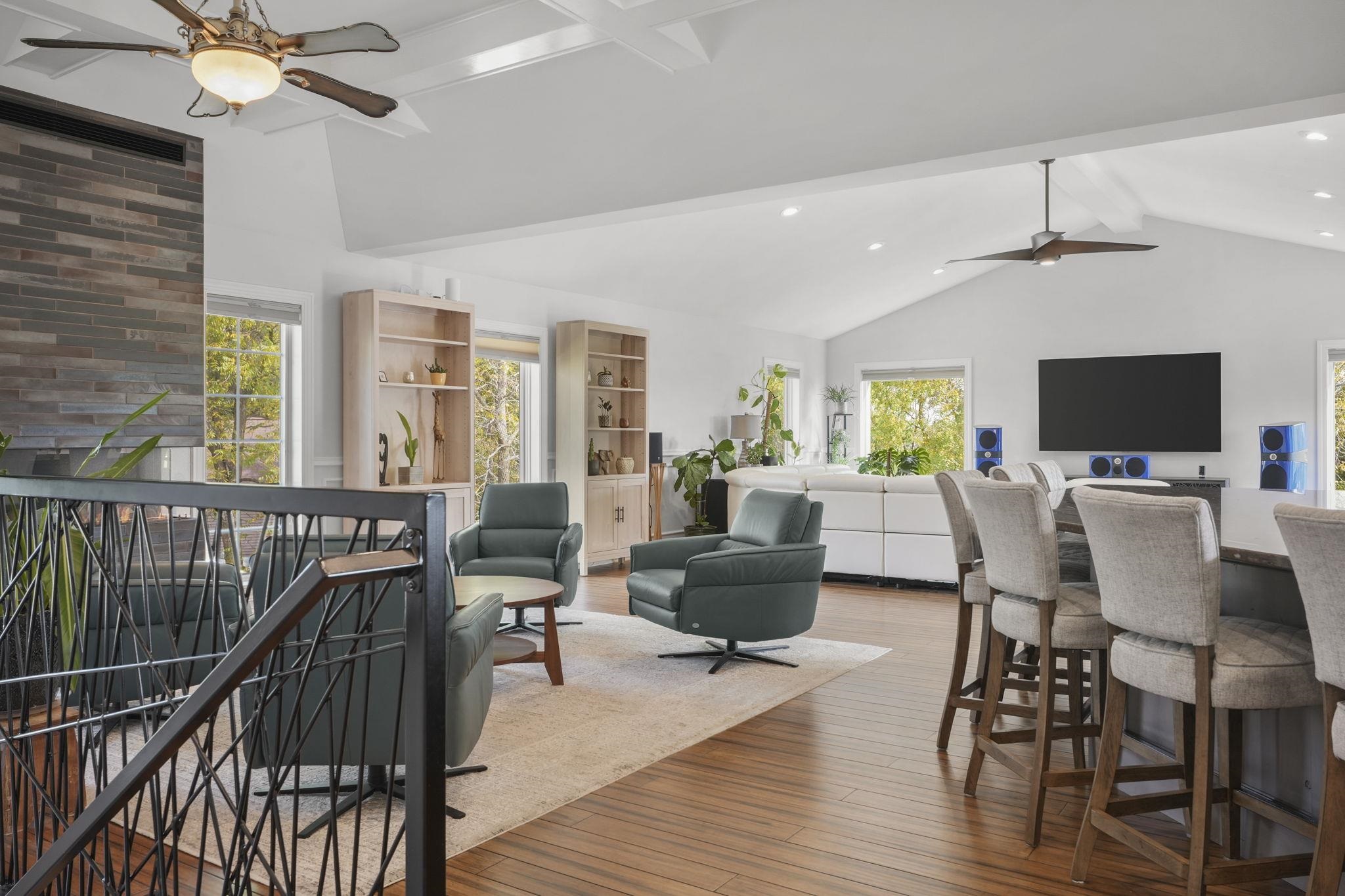 1679 Marian Court Mineral Point, WI 53565 - Photo 12 of 87