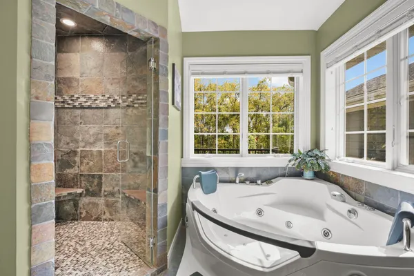 $1,249,999 | 1679 Marian Court, Mineral Point, WI 53565