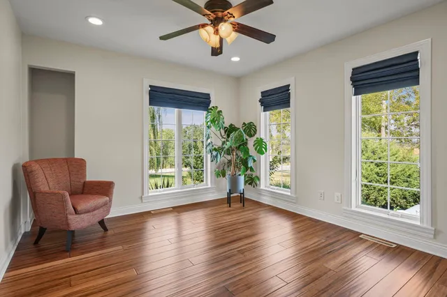 $1,249,999 | 1679 Marian Court, Mineral Point, WI 53565