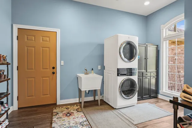 $1,249,999 | 1679 Marian Court, Mineral Point, WI 53565