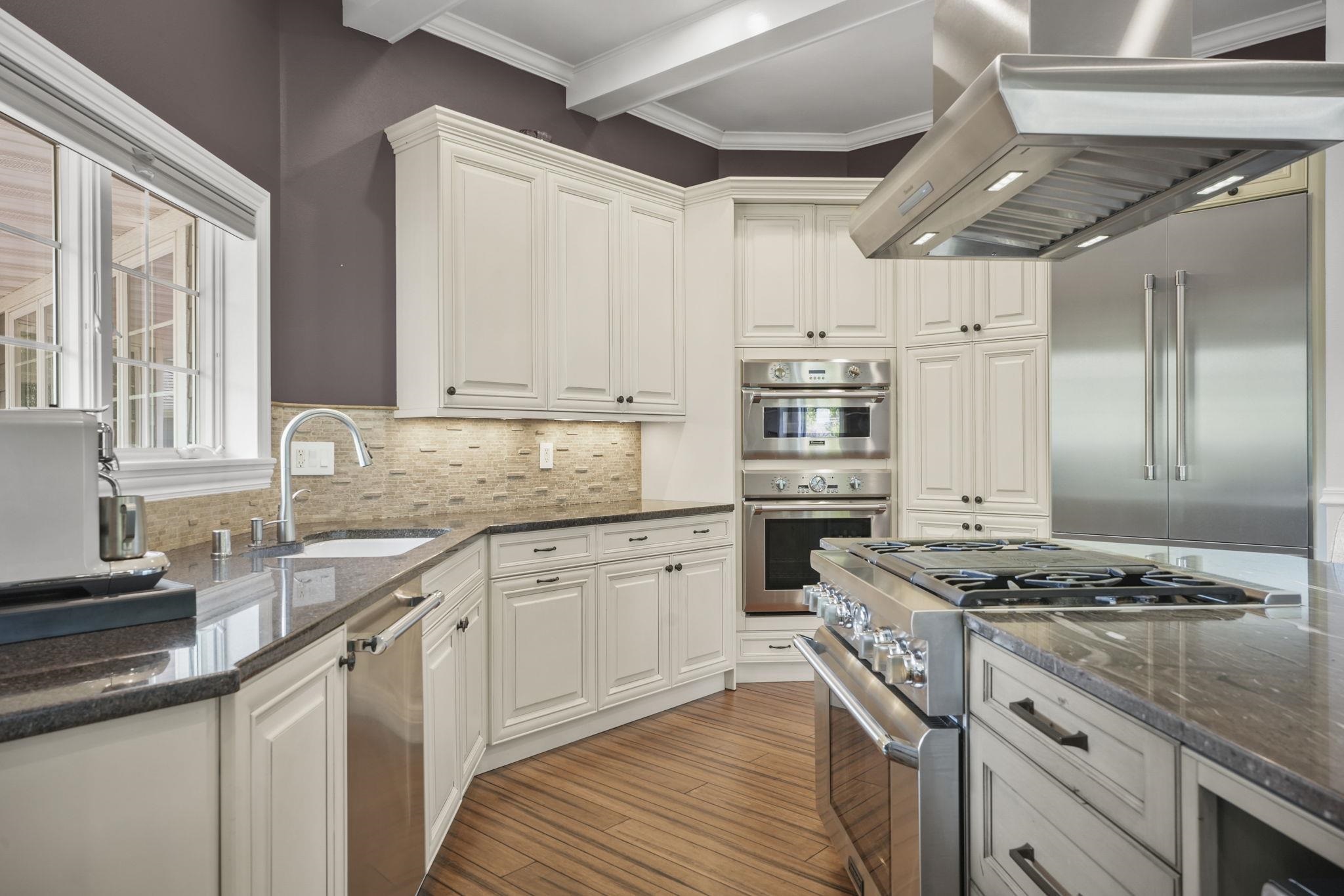 1679 Marian Court Mineral Point, WI 53565 - Photo 4 of 87