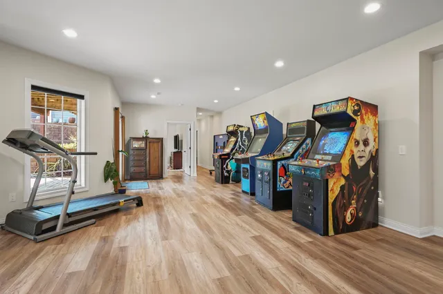 $1,249,999 | 1679 Marian Court, Mineral Point, WI 53565