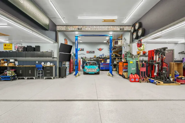 $1,249,999 | 1679 Marian Court, Mineral Point, WI 53565