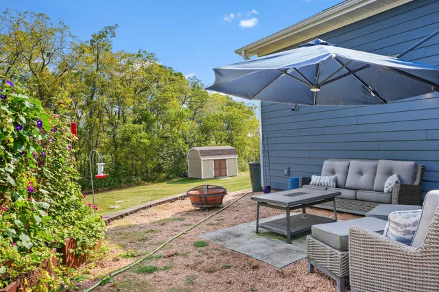 $1,249,999 | 1679 Marian Court, Mineral Point, WI 53565