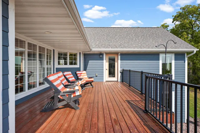 $1,249,999 | 1679 Marian Court, Mineral Point, WI 53565