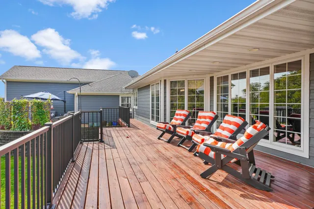 $1,249,999 | 1679 Marian Court, Mineral Point, WI 53565