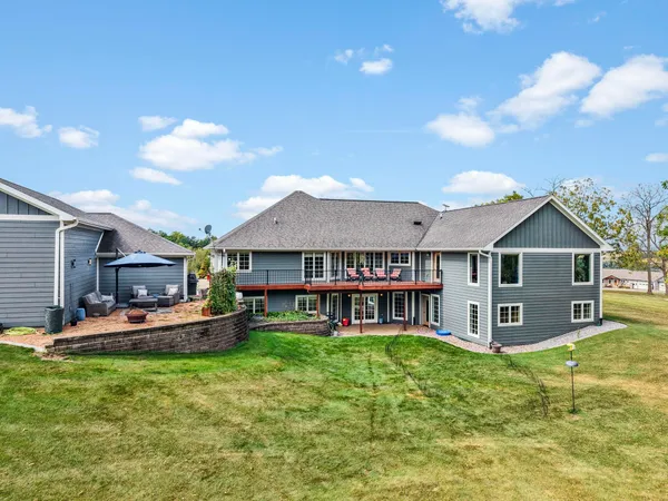 $1,249,999 | 1679 Marian Court, Mineral Point, WI 53565