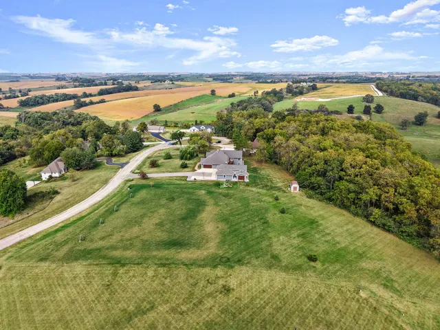 $1,249,999 | 1679 Marian Court, Mineral Point, WI 53565