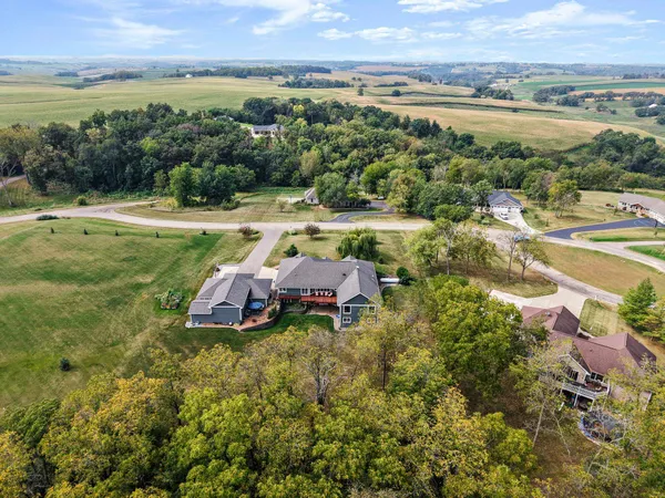 $1,249,999 | 1679 Marian Court, Mineral Point, WI 53565