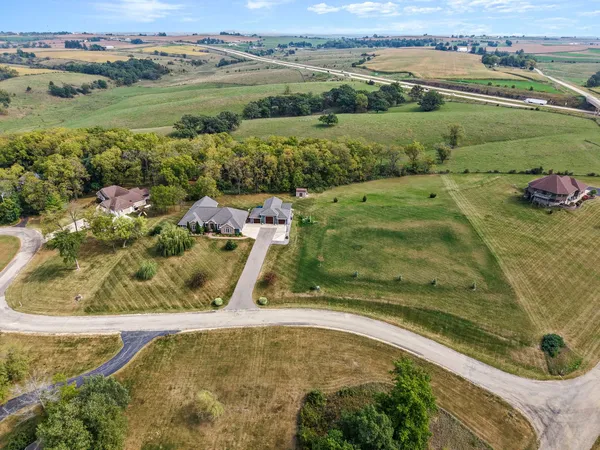 $1,249,999 | 1679 Marian Court, Mineral Point, WI 53565