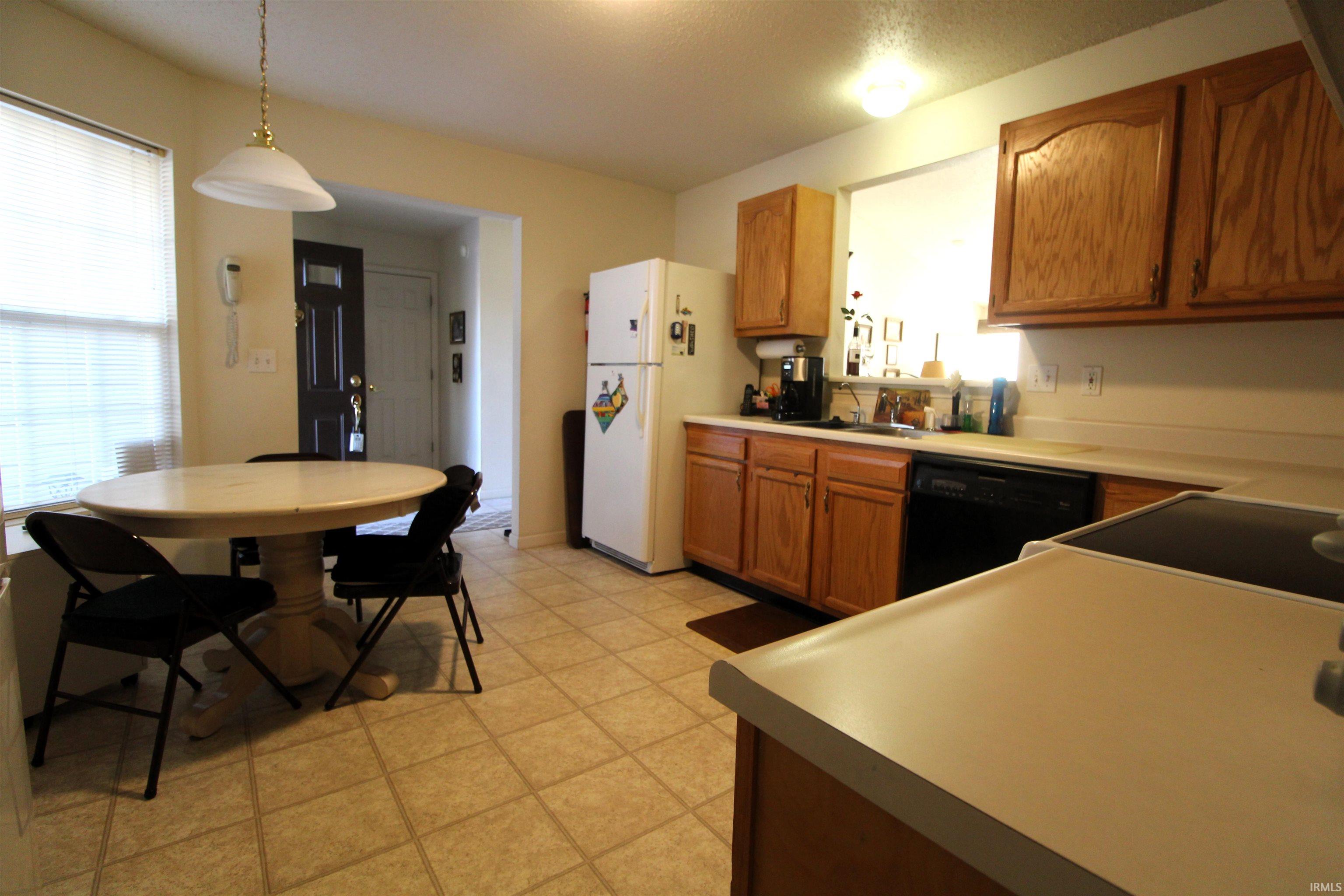 865 East Center Road Kokomo, IN 46902 - Photo 5 of 12 Gallery Image 5